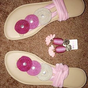 Holiday special 🎁 sandals earrings set